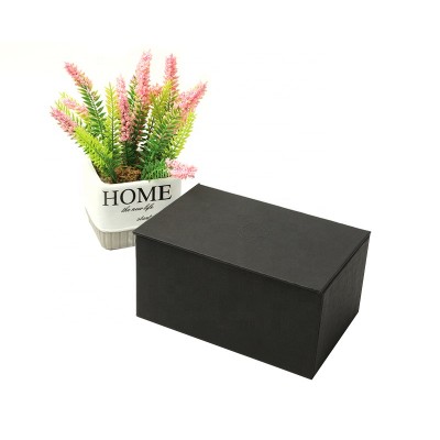 Matte Black Hard Paper Magnetic Closure Gift Box With Texture Surface